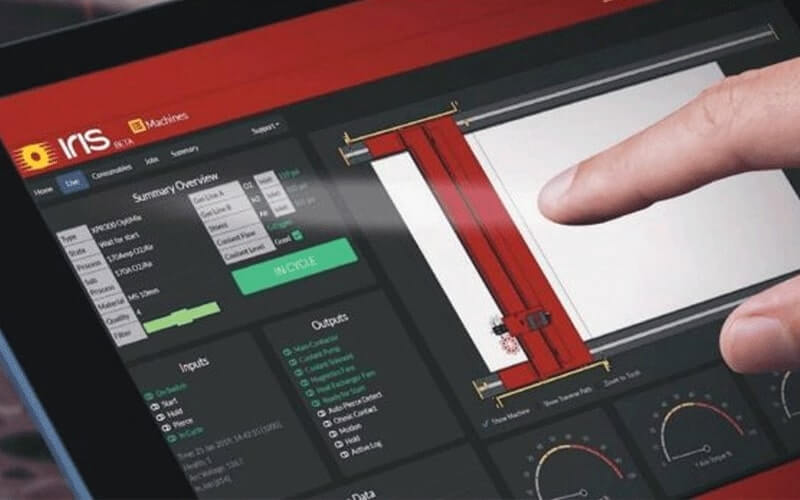 IRIS real-time monitoring software interface displaying operational statistics for CNC cutting machines